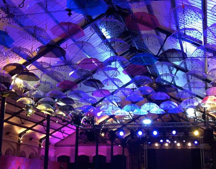 Création d’un plafond de parapluie dans une Halle au Marché à Haguenau