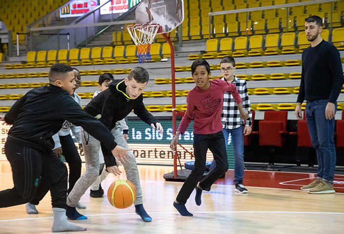 FÊTE DE NOEL DES FAMILLES A LA SIG BASKET – STRASBOURG