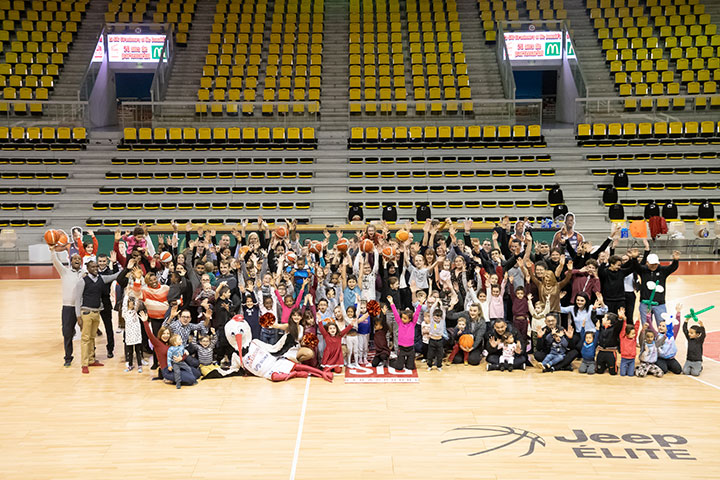 FÊTE DE NOEL DES FAMILLES A LA SIG BASKET – STRASBOURG