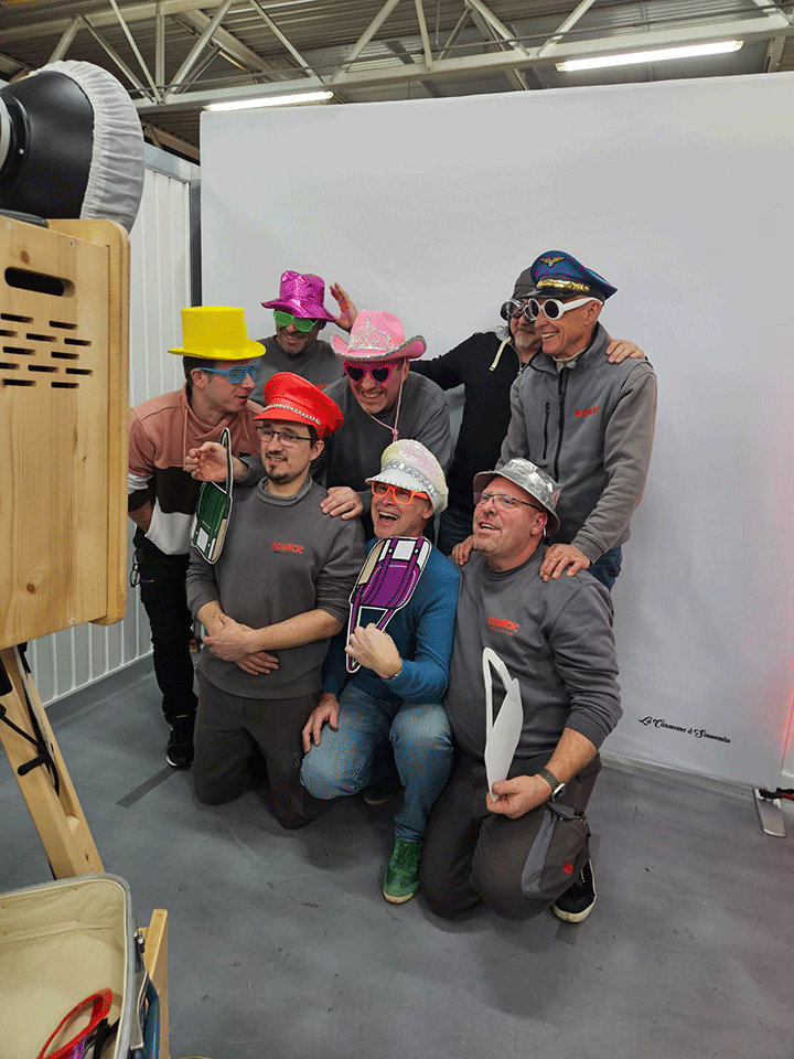 agence-evenementielle-photobooth-soiree-fete-entreprise-alsace-mulhouse-bordeaux-paris